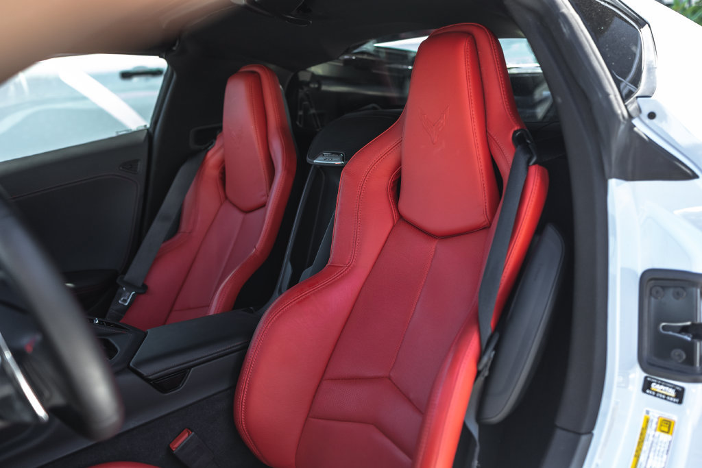 Used 2023 Chevrolet Corvette Stingray Coupe w/ 1LT RWD image 19