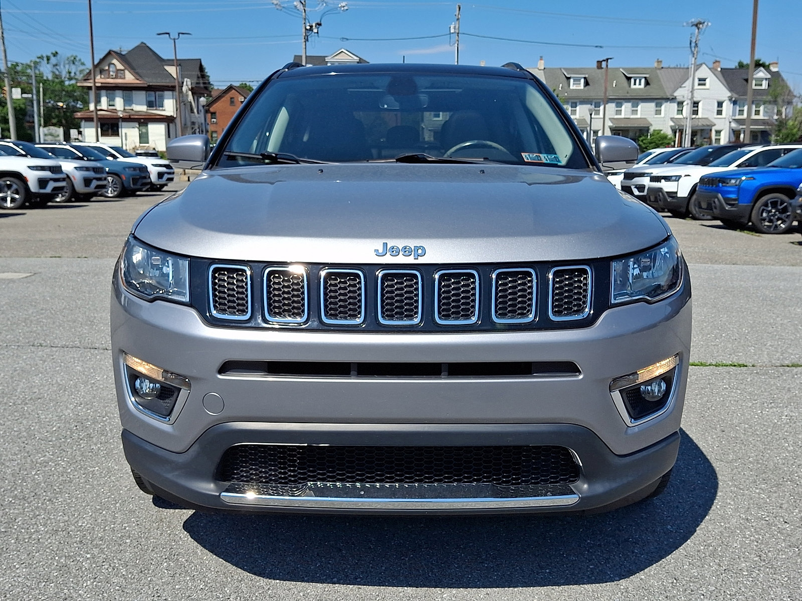 Used 2020 Jeep Compass Limited w/ Safety & Security Group AWD/4WD image 2