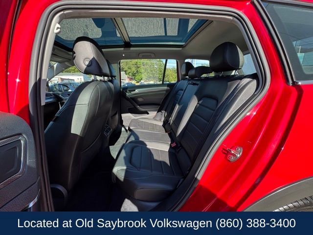 Used 2018 Volkswagen Golf Alltrack SEL image 9