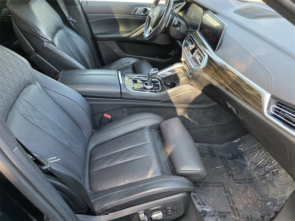 Used 2021 BMW X6 sDrive40i w/ Executive Package image 30