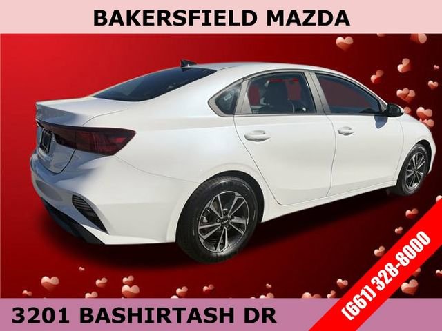 Used 2024 Kia Forte LXS image 5