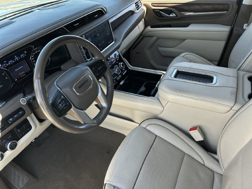 Used 2021 GMC Yukon Denali AWD/4WD image 10