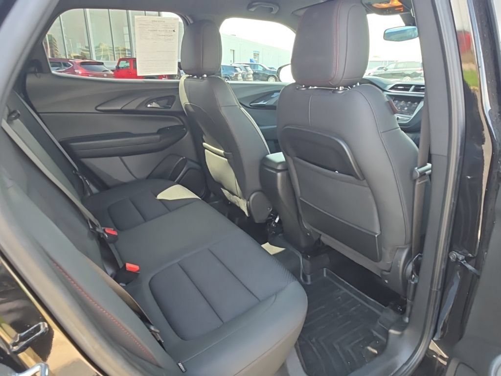 Used 2022 Chevrolet TrailBlazer RS AWD/4WD image 14
