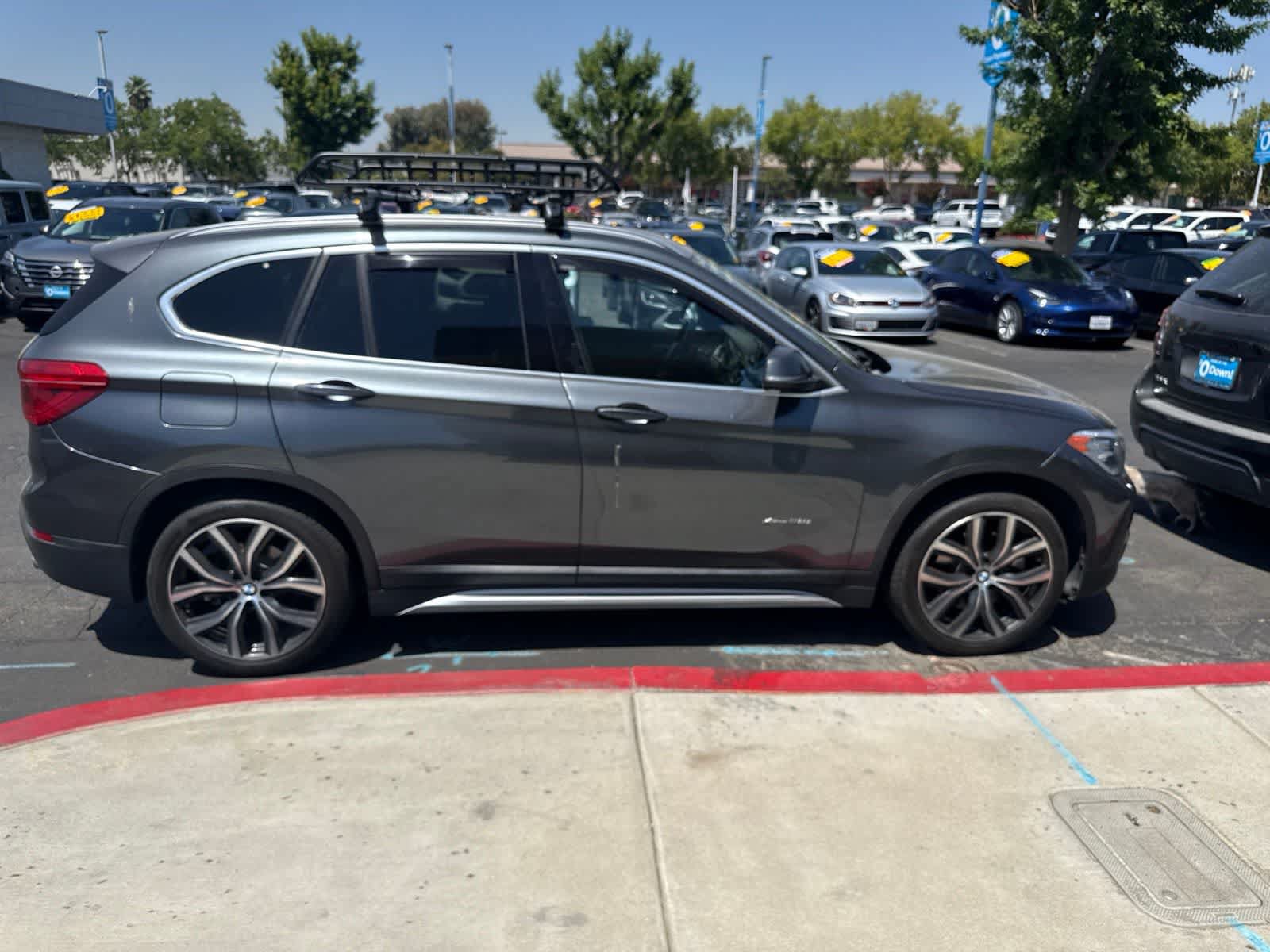 Used 2017 BMW X1 xDrive28i AWD/4WD image 4