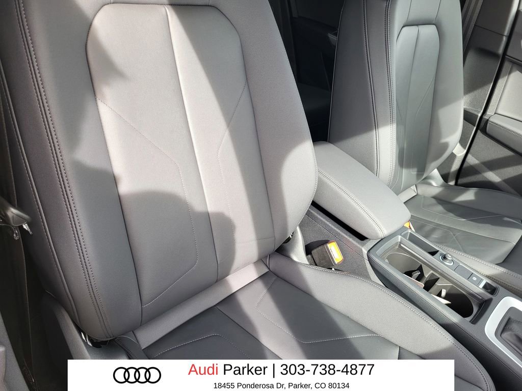 Used 2025 Audi Q3 2.0T Premium Plus w/ Premium Plus Package AWD/4WD image 14