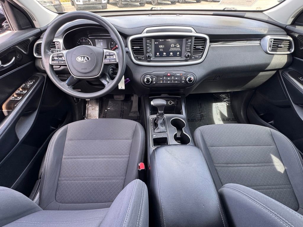 Used 2020 Kia Sorento LX FWD image 26