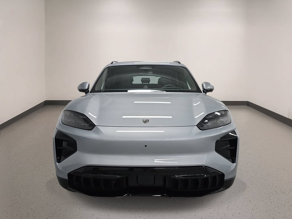 New 2026 Porsche Cayenne Turbo AWD/4WD image 9
