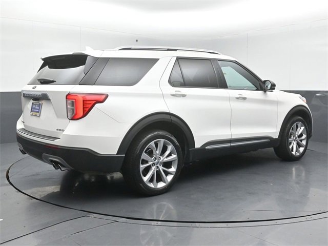 Certified 2022 Ford Explorer Platinum w/ Equipment Group 601A image 7