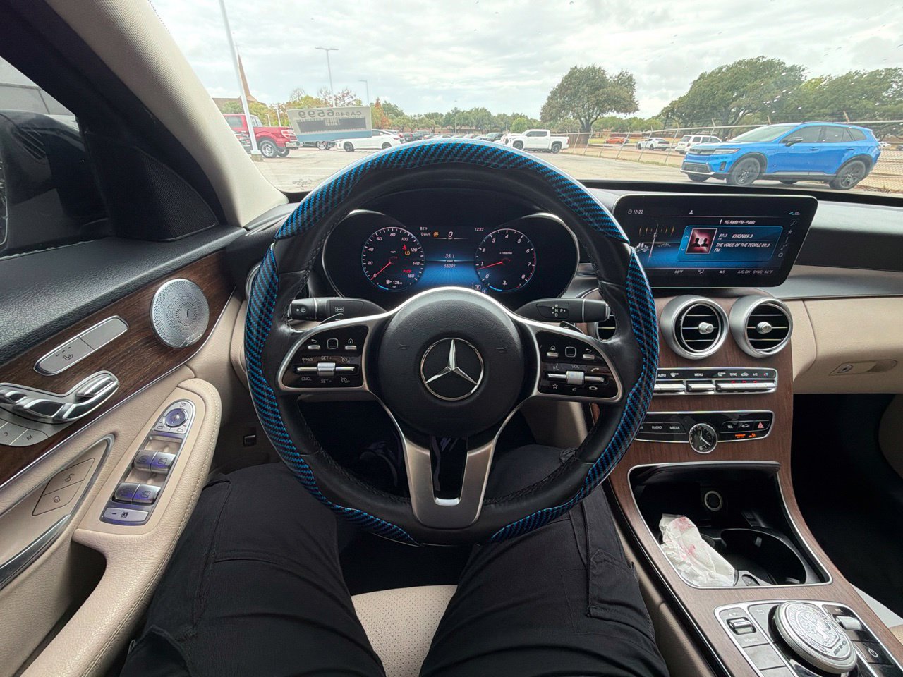 Used 2021 Mercedes-Benz C 300 4MATIC Sedan image 11