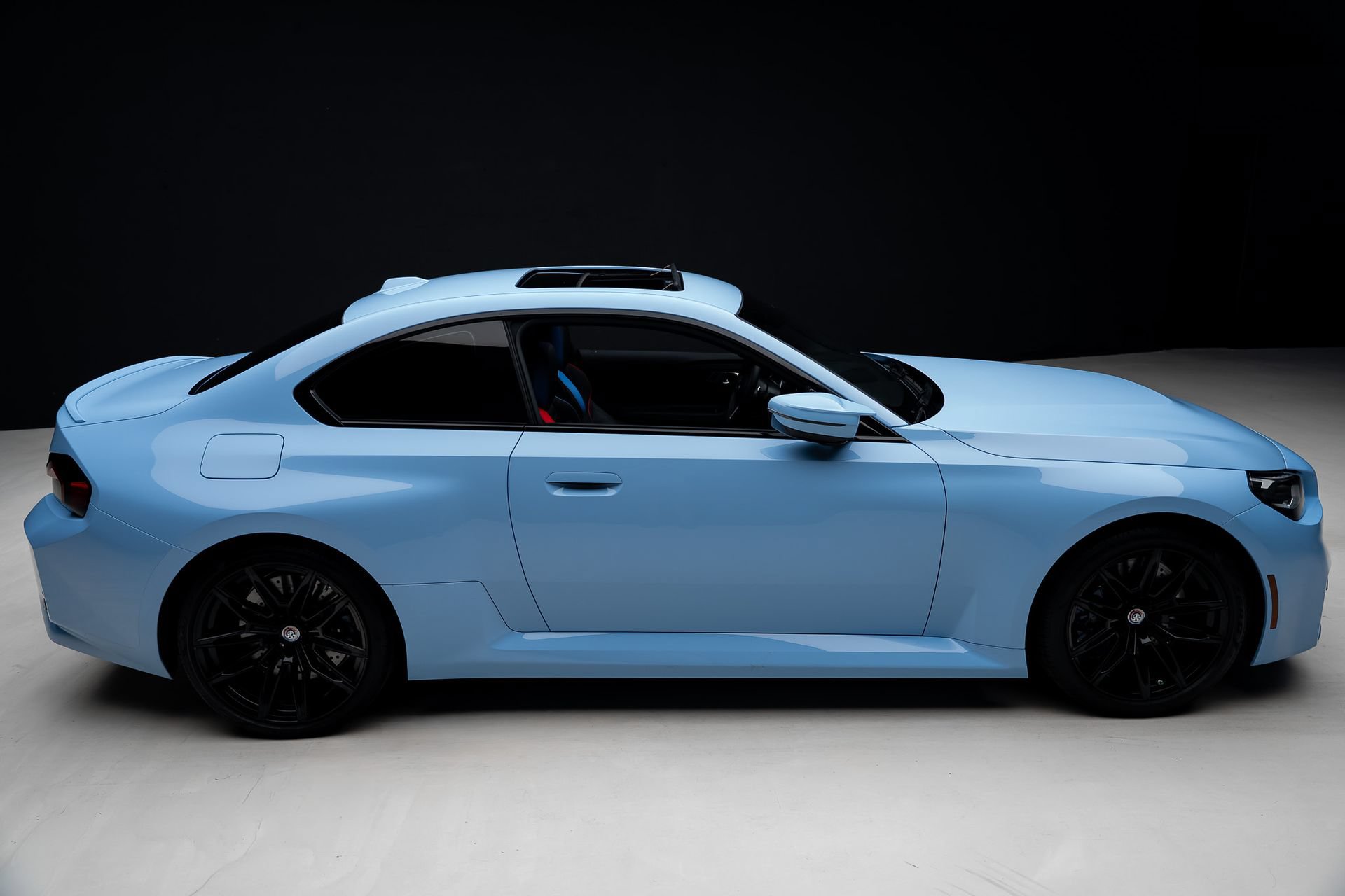 Used 2023 BMW M2 RWD image 35