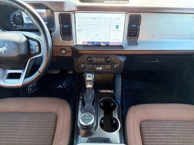 Used 2023 Ford Bronco Outer Banks AWD/4WD image 18