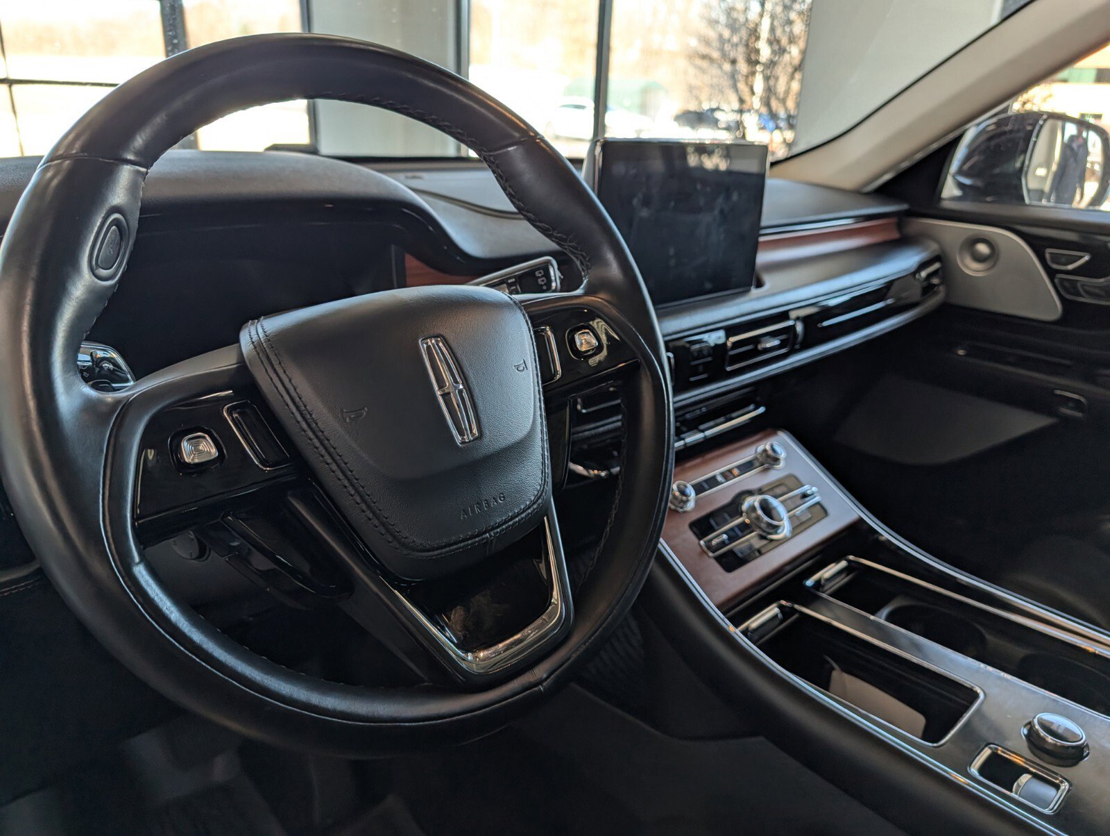 Used 2020 Lincoln Aviator Reserve w/ Equipment Group 202A image 17