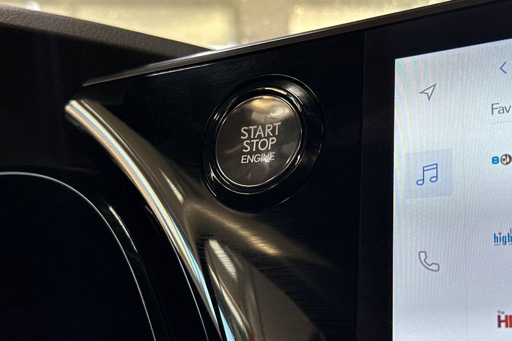 Used 2024 Lexus RX 350 AWD w/ Convenience Package image 19