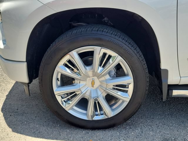 Certified 2025 Chevrolet Silverado 1500 High Country w/ High Country Premium Package AWD/4WD image 6