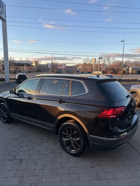 Used 2022 Volkswagen Tiguan SE image 12