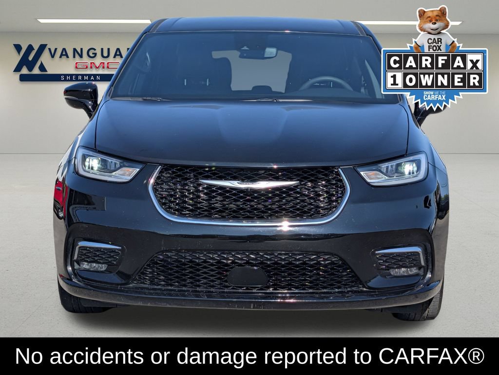 Used 2026 Chrysler Pacifica Select FWD image 2
