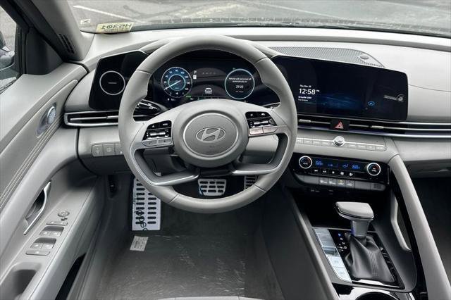 New 2026 Hyundai Elantra Sport image 11