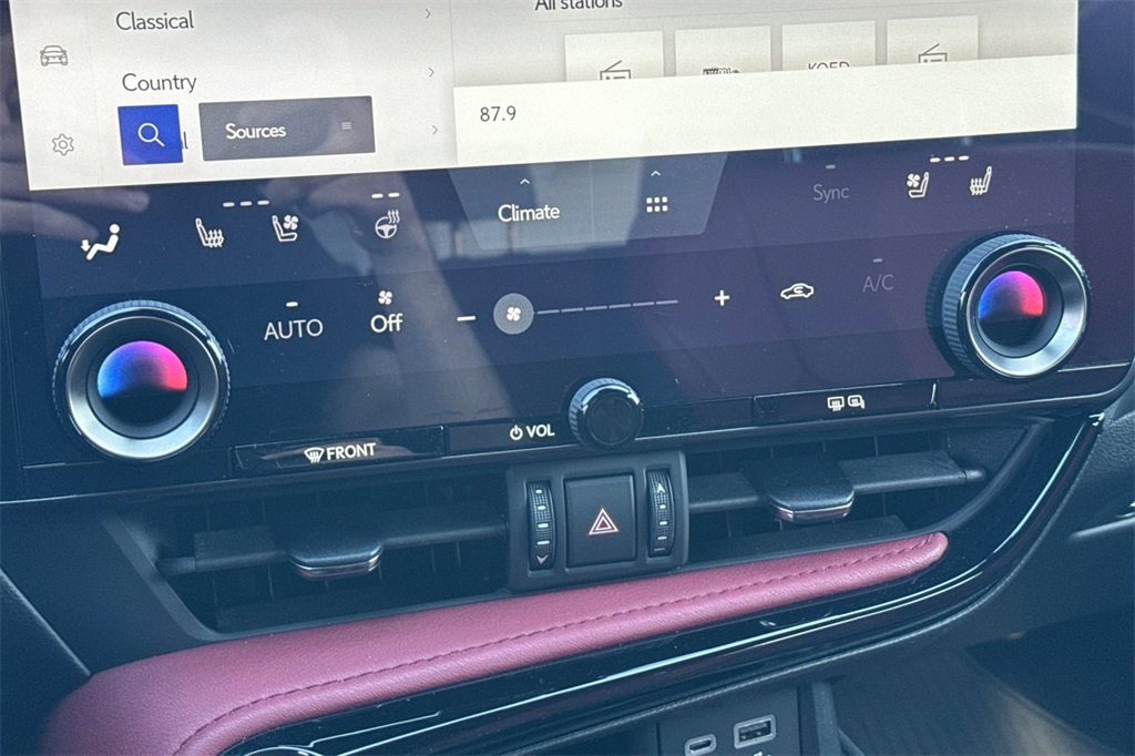 Used 2023 Lexus NX 350h 350h Premium image 19