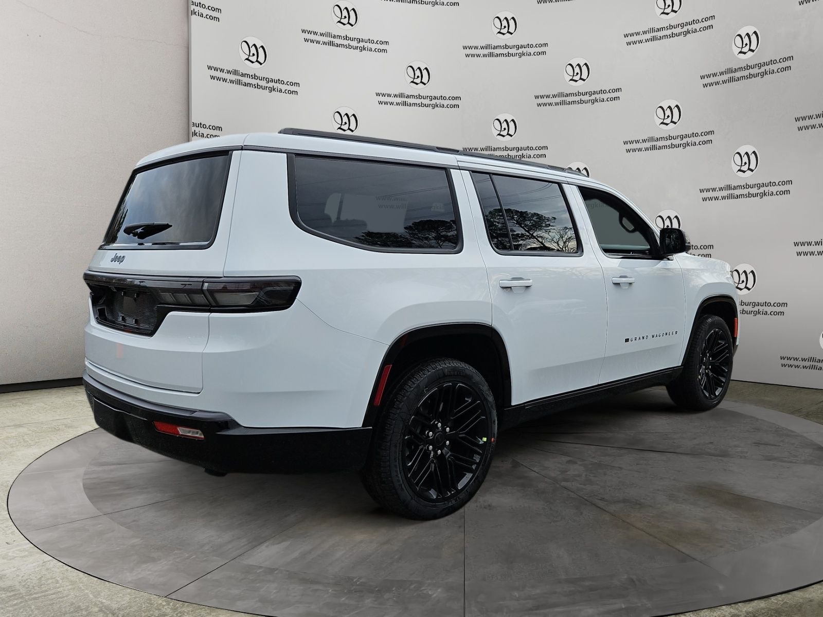 New 2026 Jeep Grand Wagoneer Limited AWD/4WD image 5