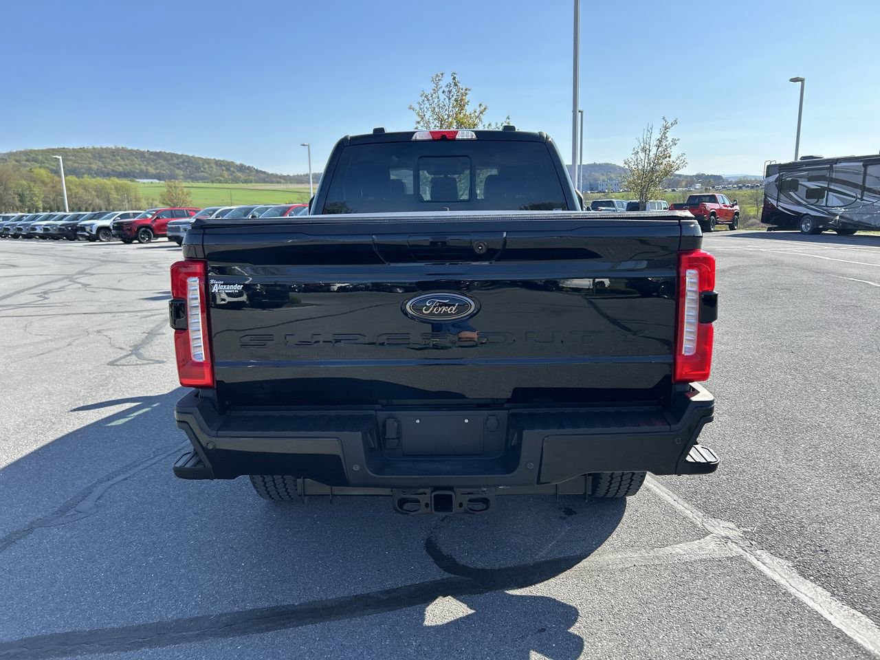 Used 2025 Ford F250 Lariat w/ Lariat Ultimate Package AWD/4WD image 6