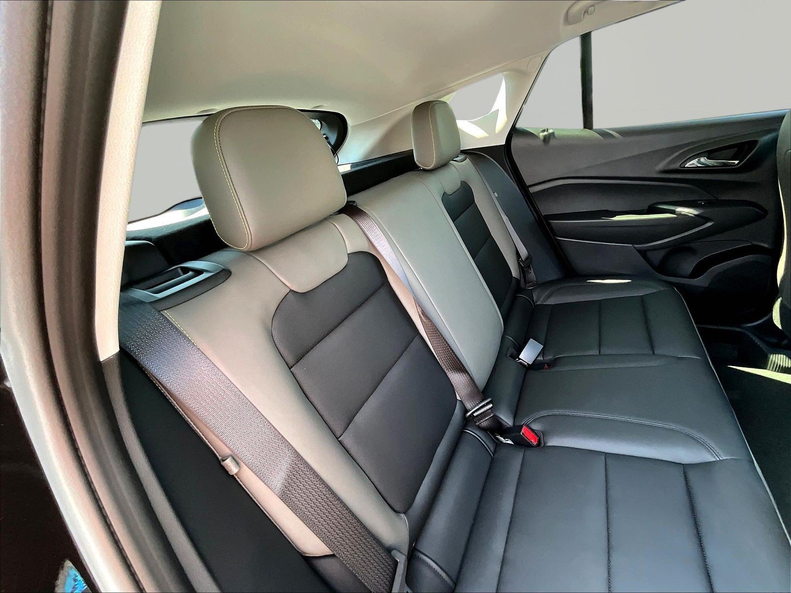 New 2026 Chevrolet Trax ACTIV w/ Driver Confidence Package FWD image 20