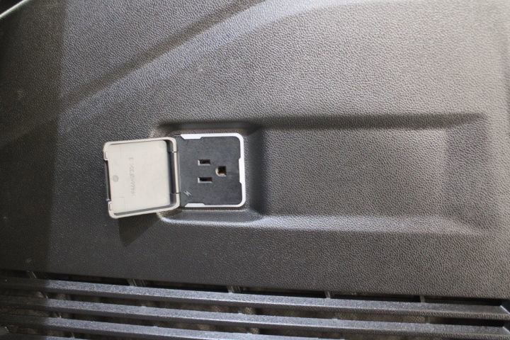 Used 2025 Chevrolet Tahoe RST AWD/4WD image 15