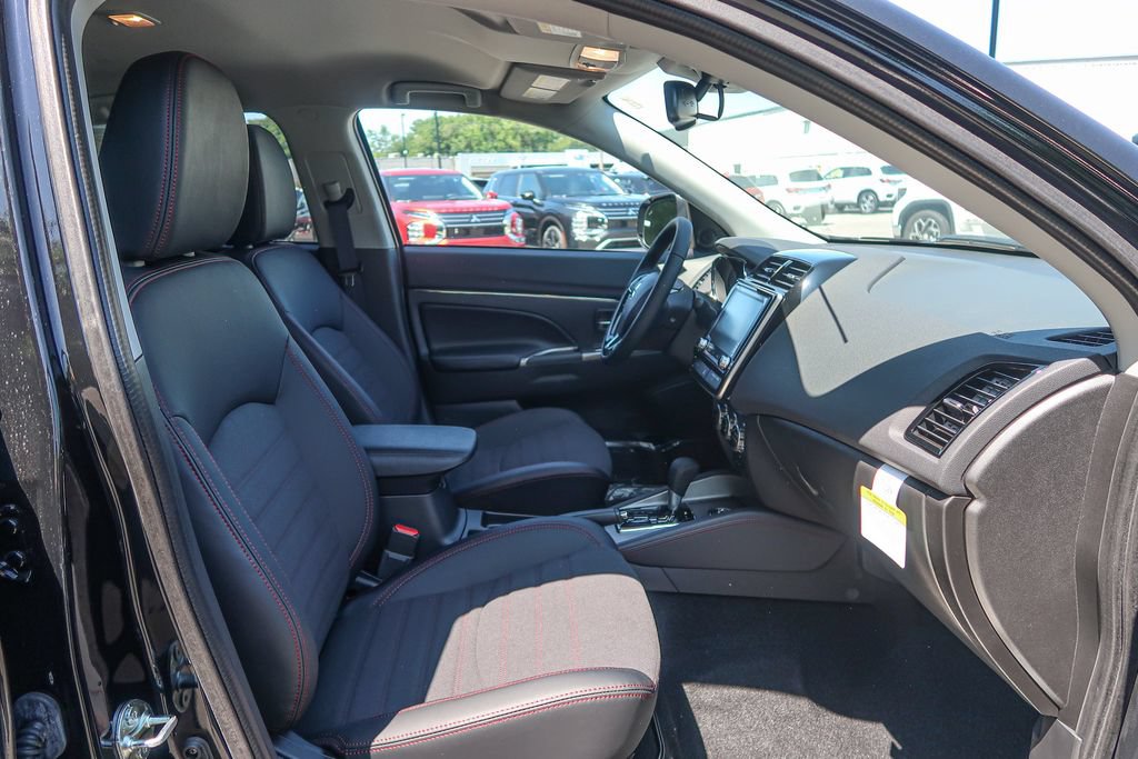 New 2026 Mitsubishi Outlander Sport SE AWD/4WD image 17