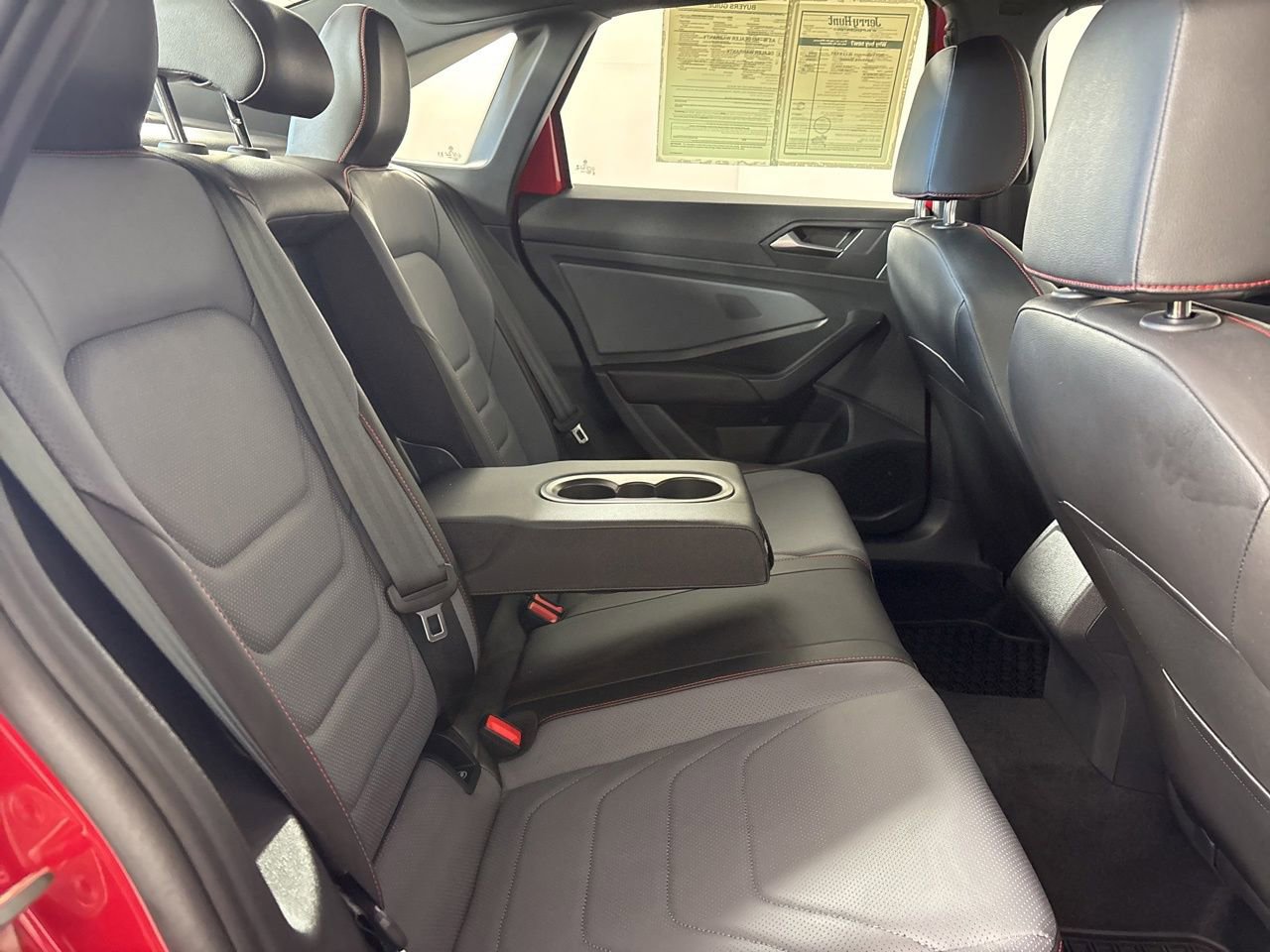 Used 2025 Volkswagen Jetta GLI Autobahn image 25