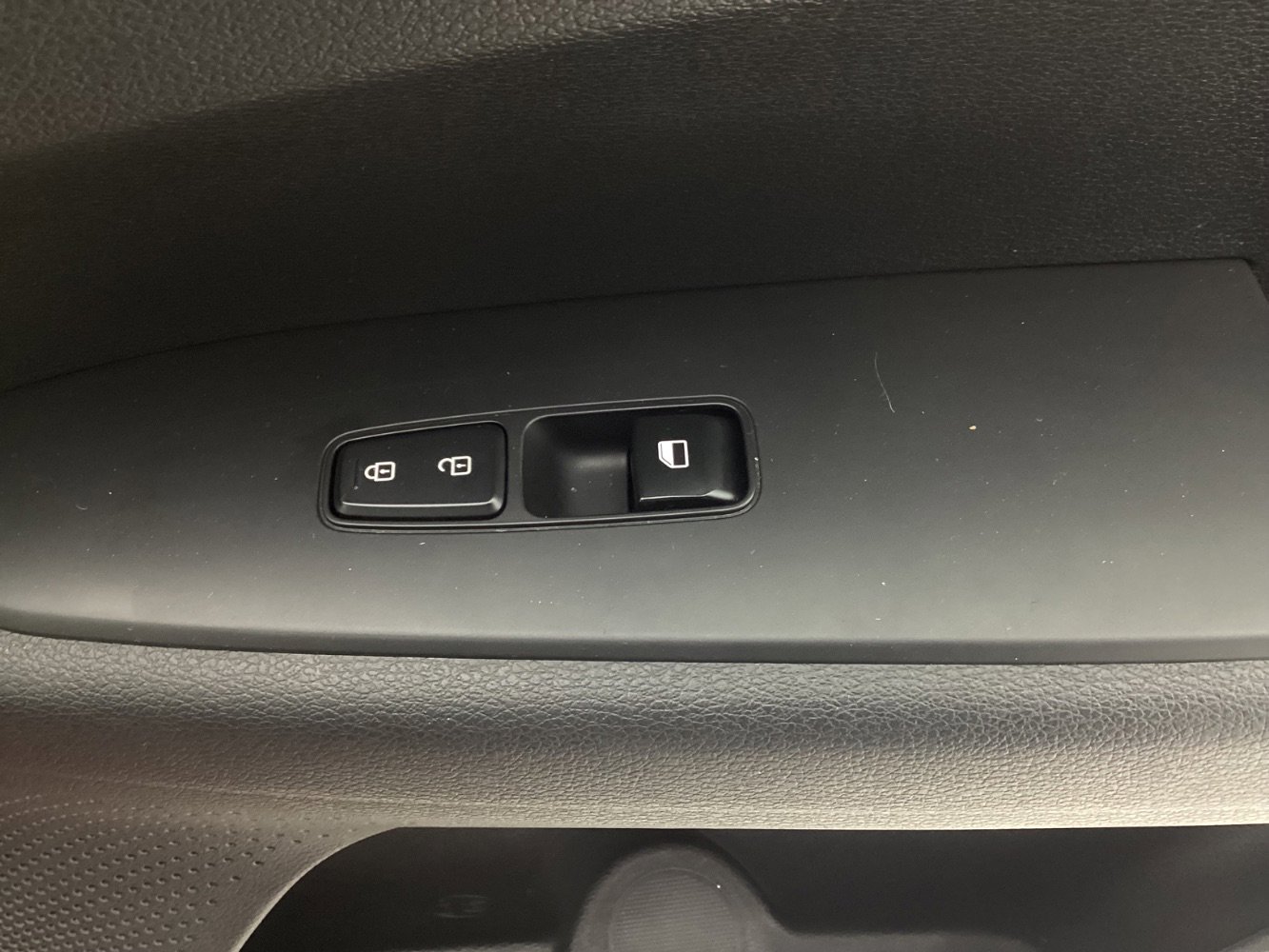 Used 2023 Kia Forte LXS image 38