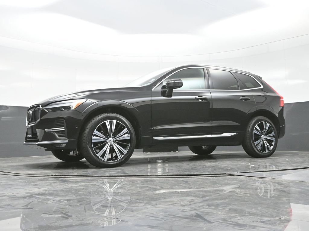 Used 2023 Volvo XC60 B5 Plus w/ Climate Package image 23