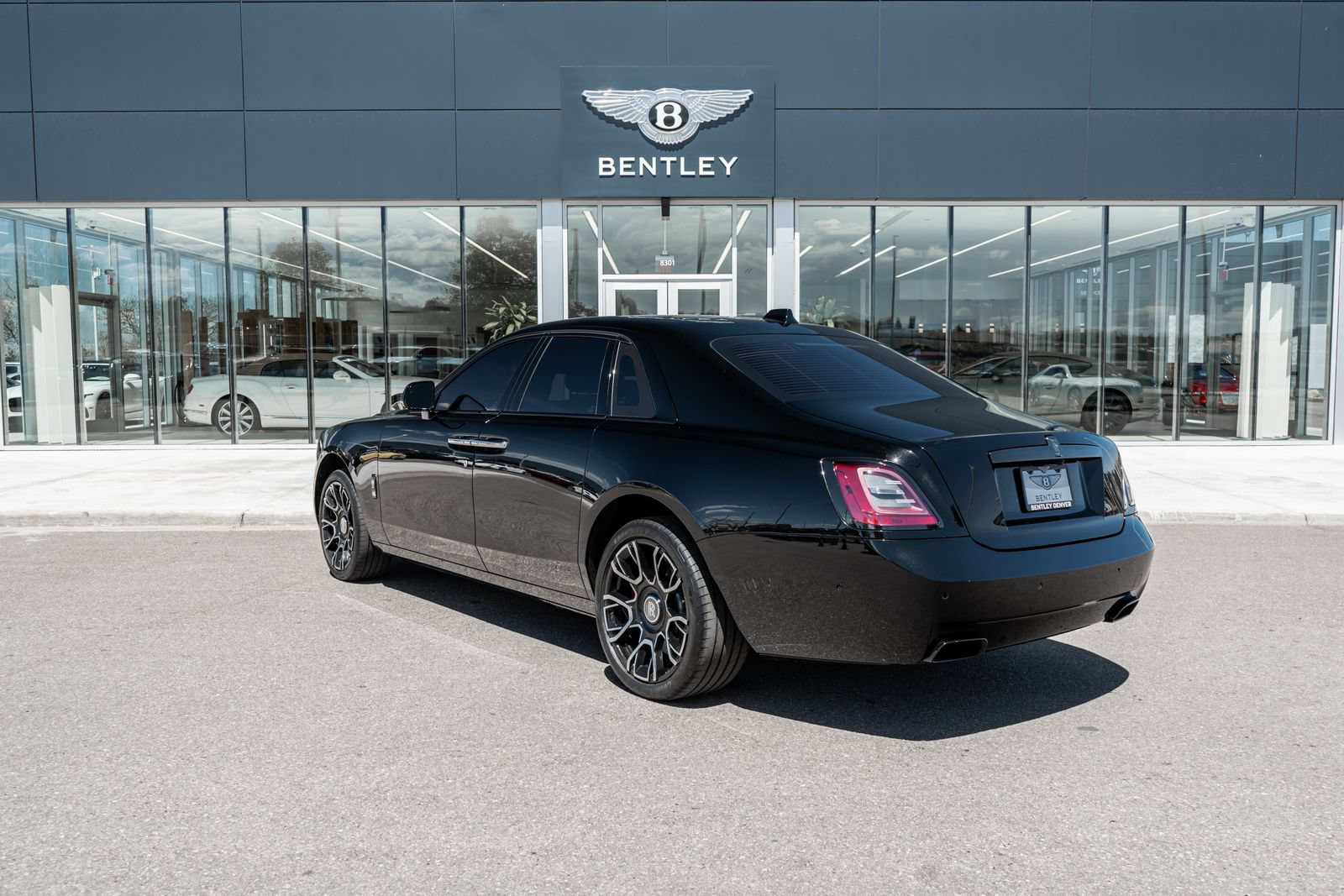 Used 2022 Rolls-Royce Ghost Black Badge AWD/4WD image 8