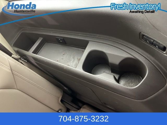 Used 2018 Ford Expedition Limited w/ Equipment Group 301A image 47