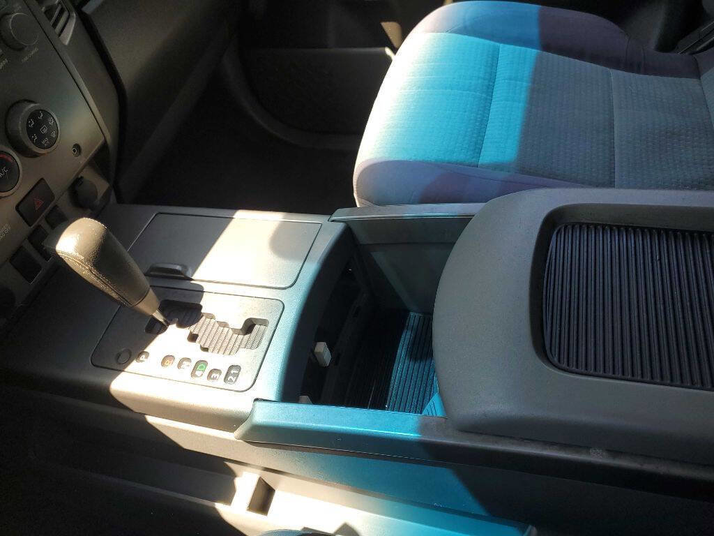 Used 2006 Nissan Titan SE RWD image 33