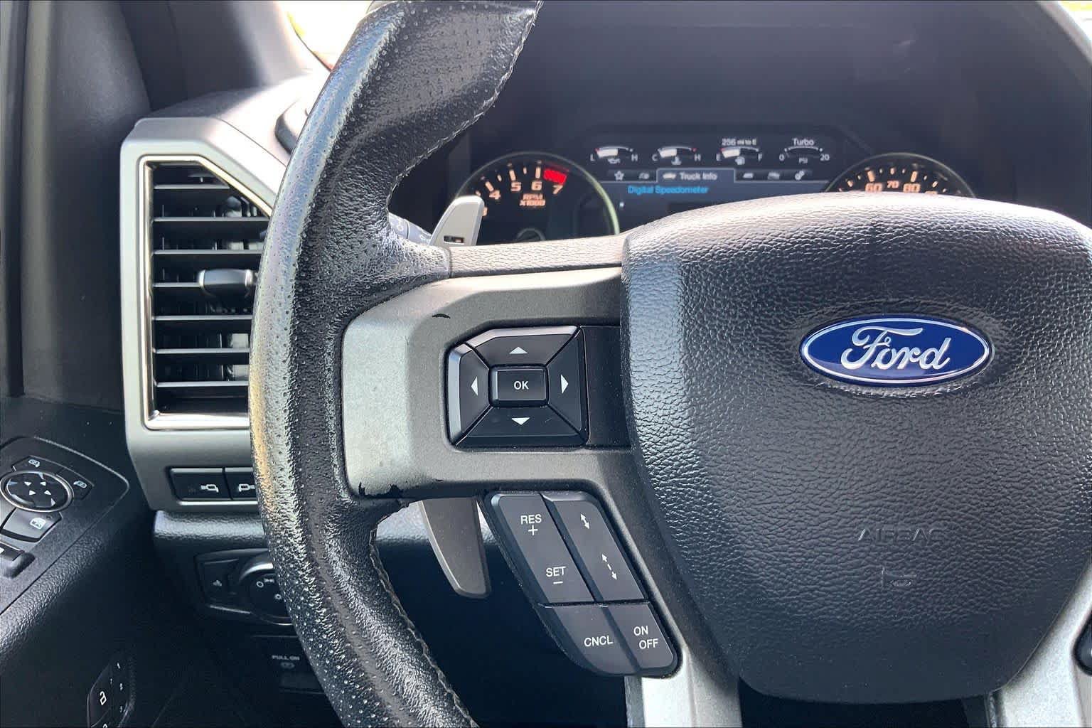 Used 2019 Ford F150 Raptor w/ Equipment Group 802A Luxury AWD/4WD image 24