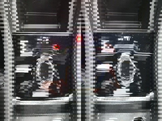 New 2025 Jeep Grand Cherokee L Limited image 11