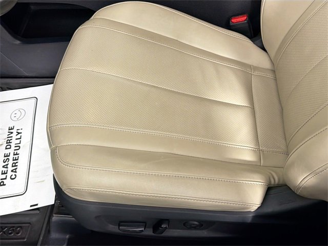 Used 2023 INFINITI QX60 Luxe image 19