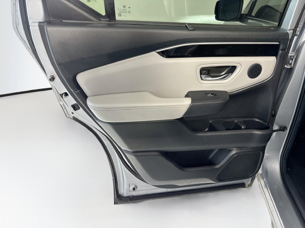 Certified 2024 Honda Pilot EX-L image 27