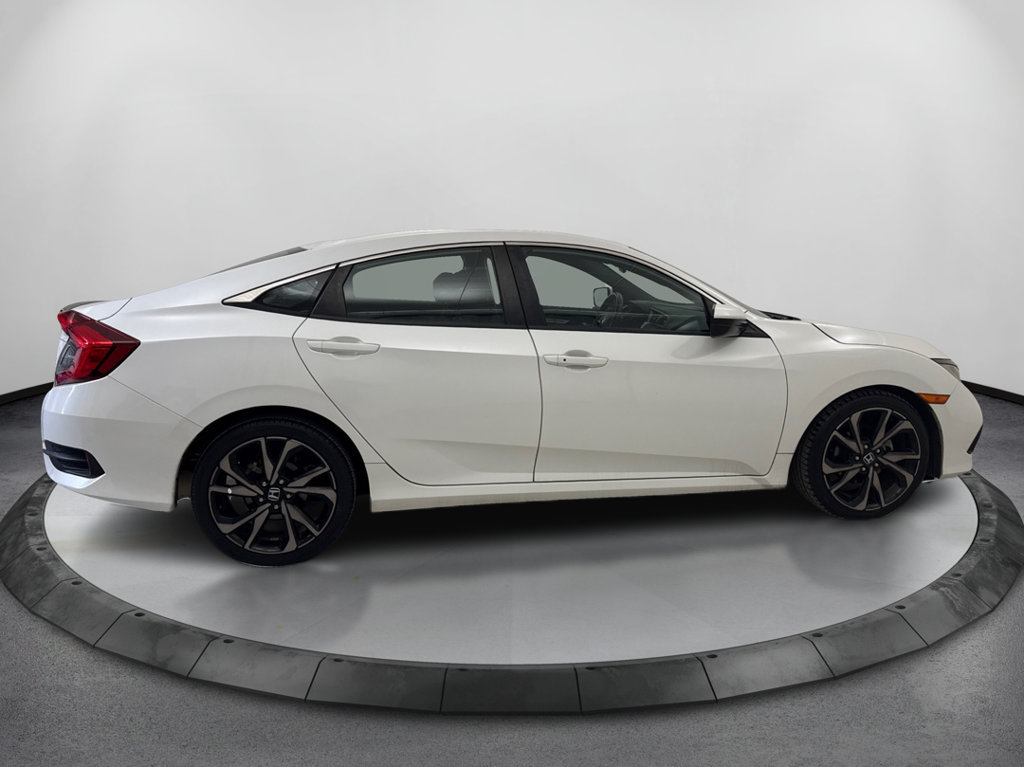 Used 2021 Honda Civic Sport image 4