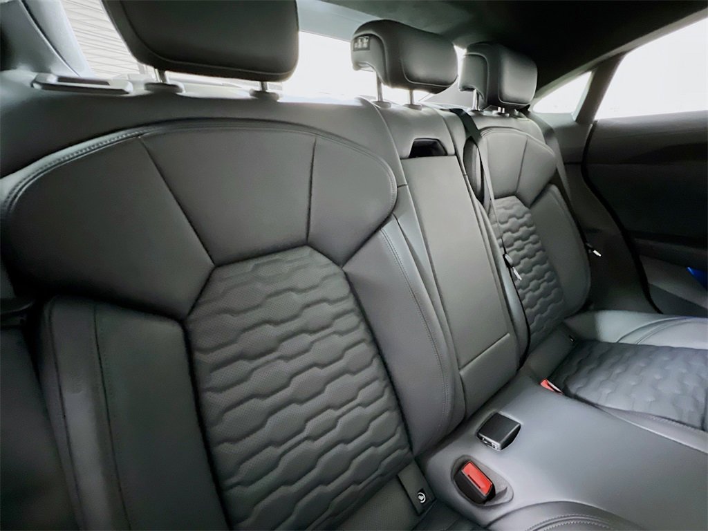 New 2026 Audi S e-tron GT Prestige image 25