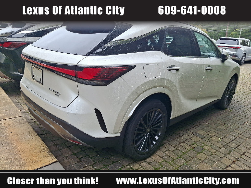 New 2026 Lexus RX 450h AWD w/ Convenience Package image 4