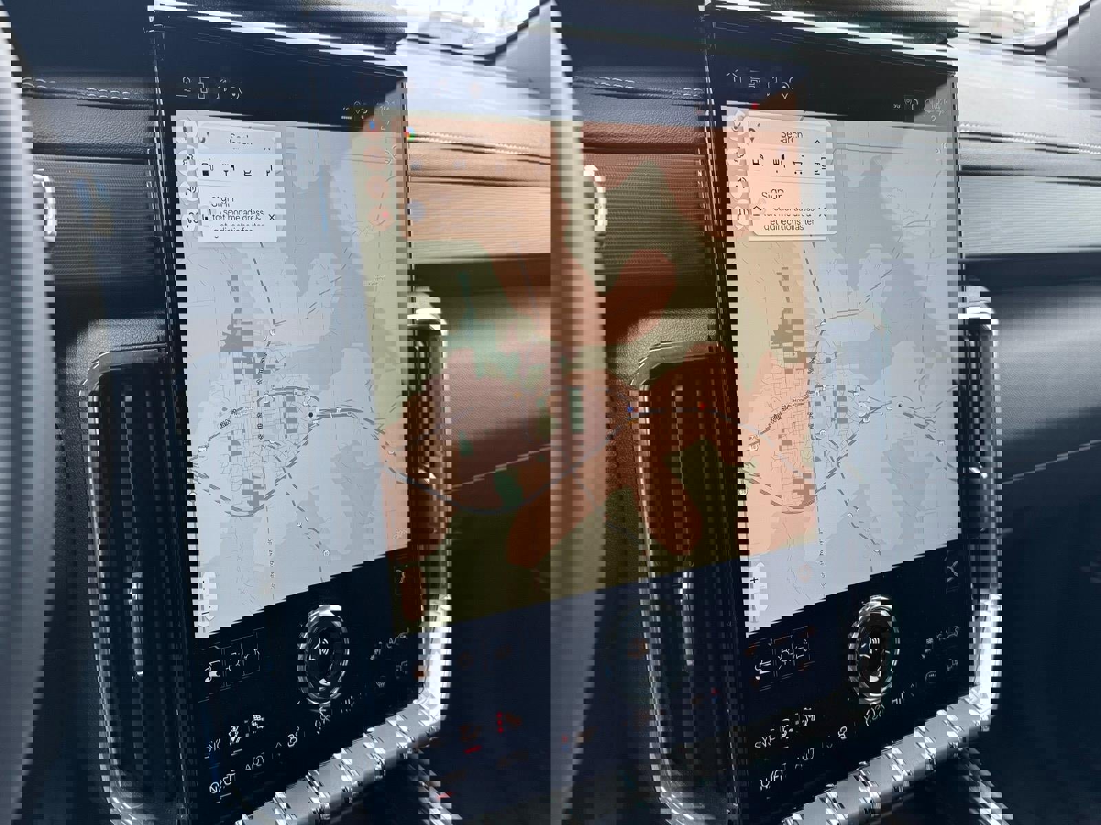 Used 2025 GMC Acadia Elevation image 15