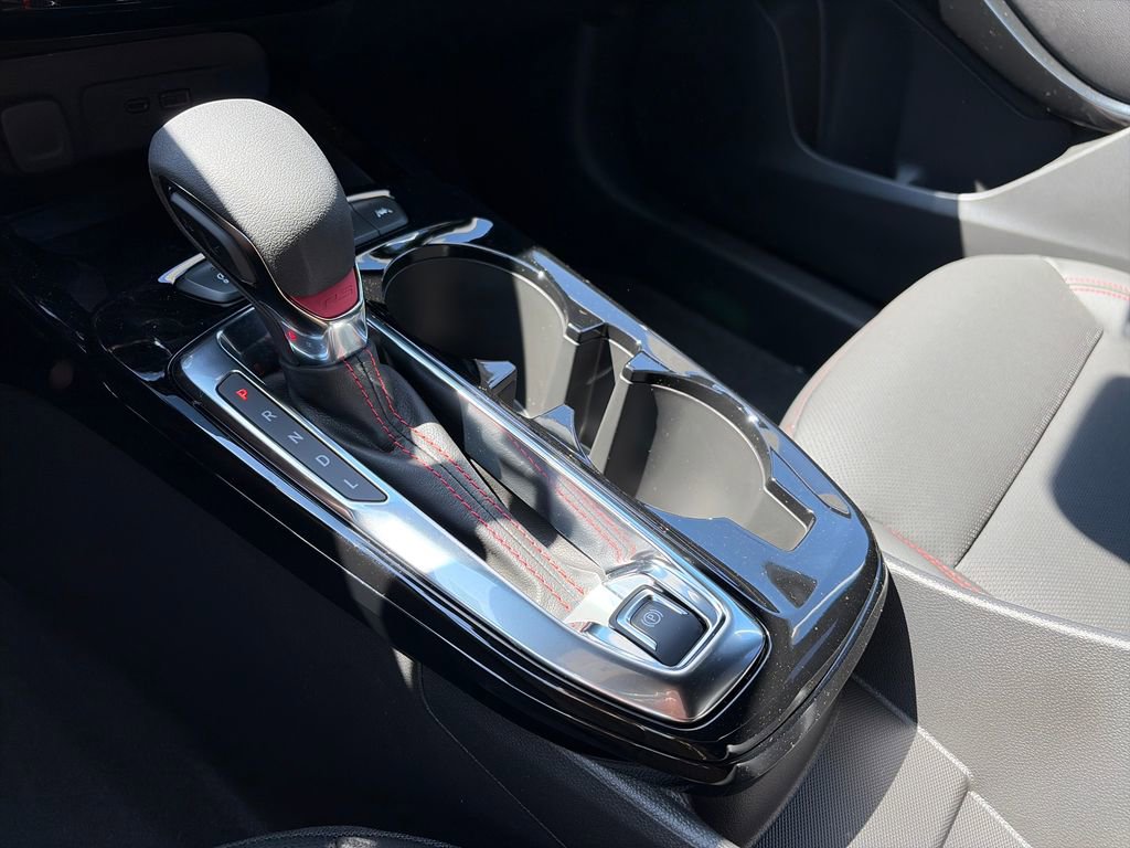 New 2026 Chevrolet Trax RS w/ Sunroof Package FWD image 22