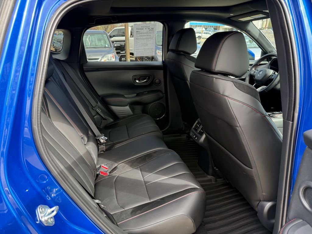 Certified 2025 Acura ADX A-Spec image 18