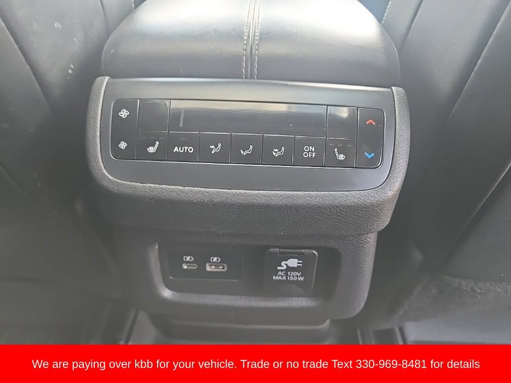 Used 2022 Nissan Pathfinder Platinum AWD/4WD image 37