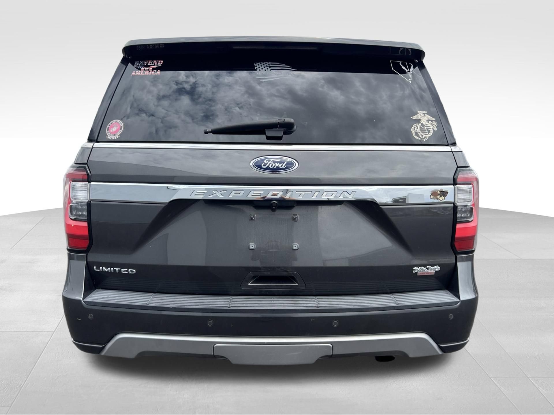 Used 2020 Ford Expedition Limited w/ Equipment Group 302A RWD image 6