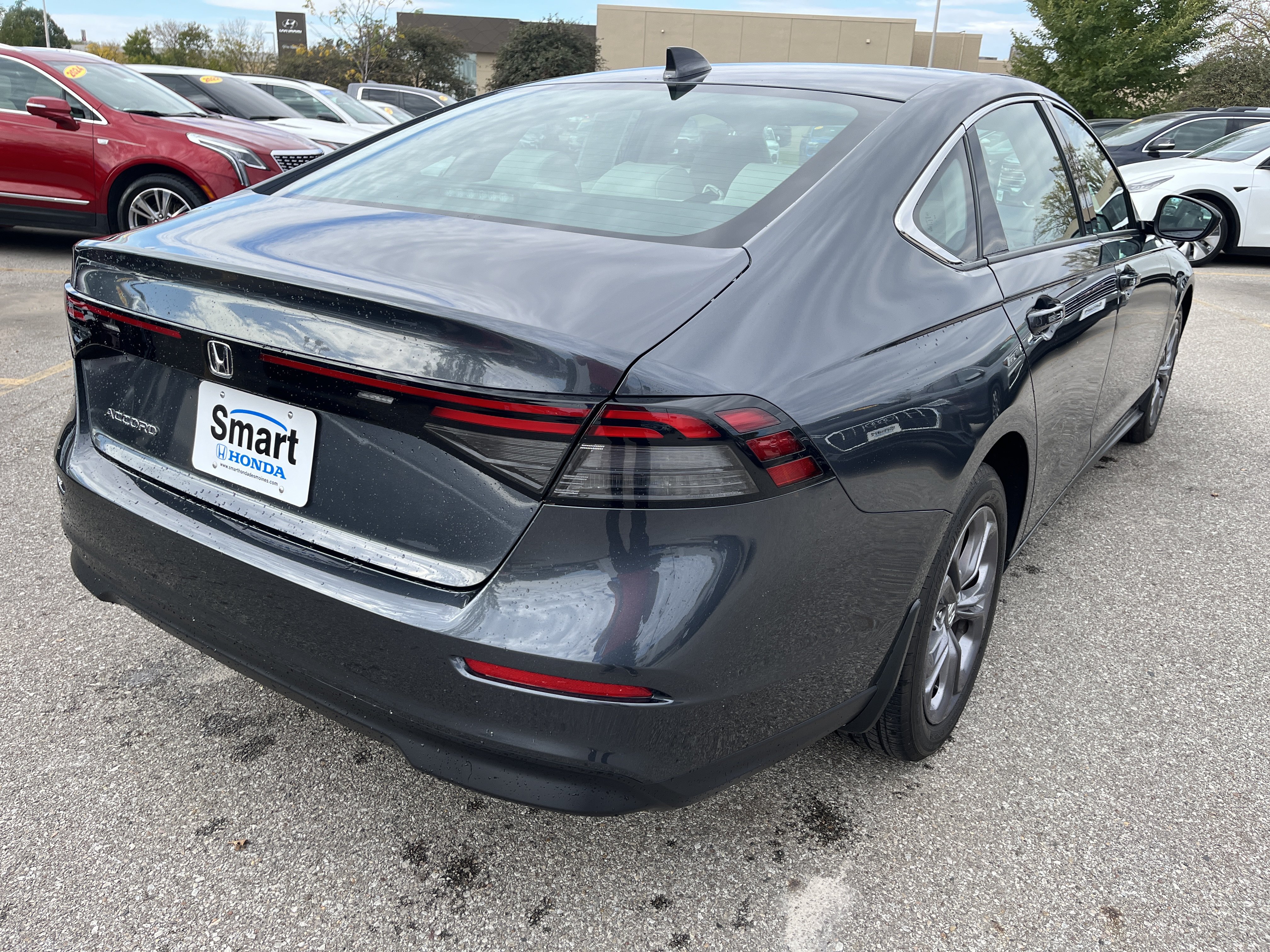 Used 2023 Honda Accord EX image 5