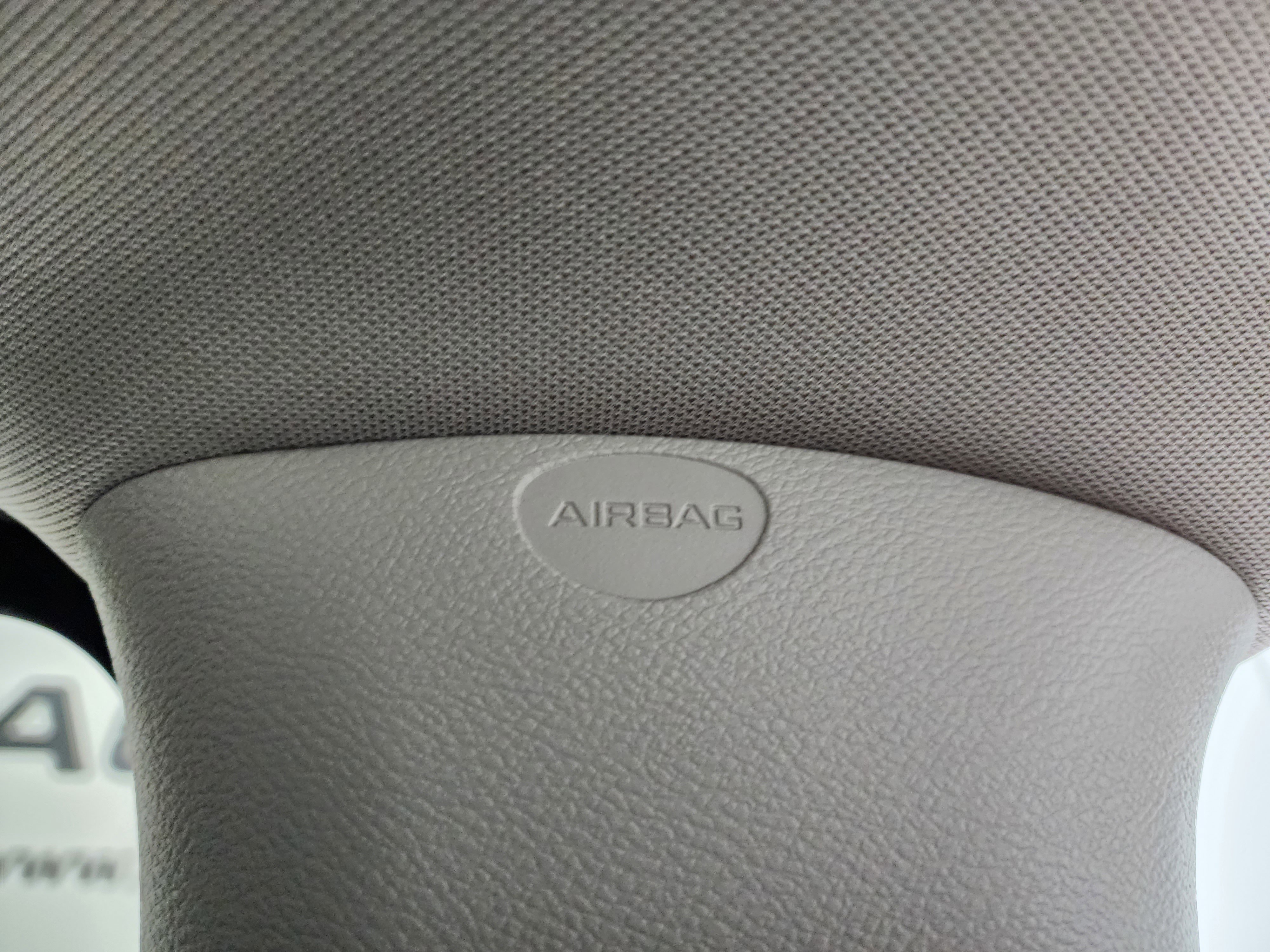 Used 2024 Chrysler Pacifica Touring-L image 42