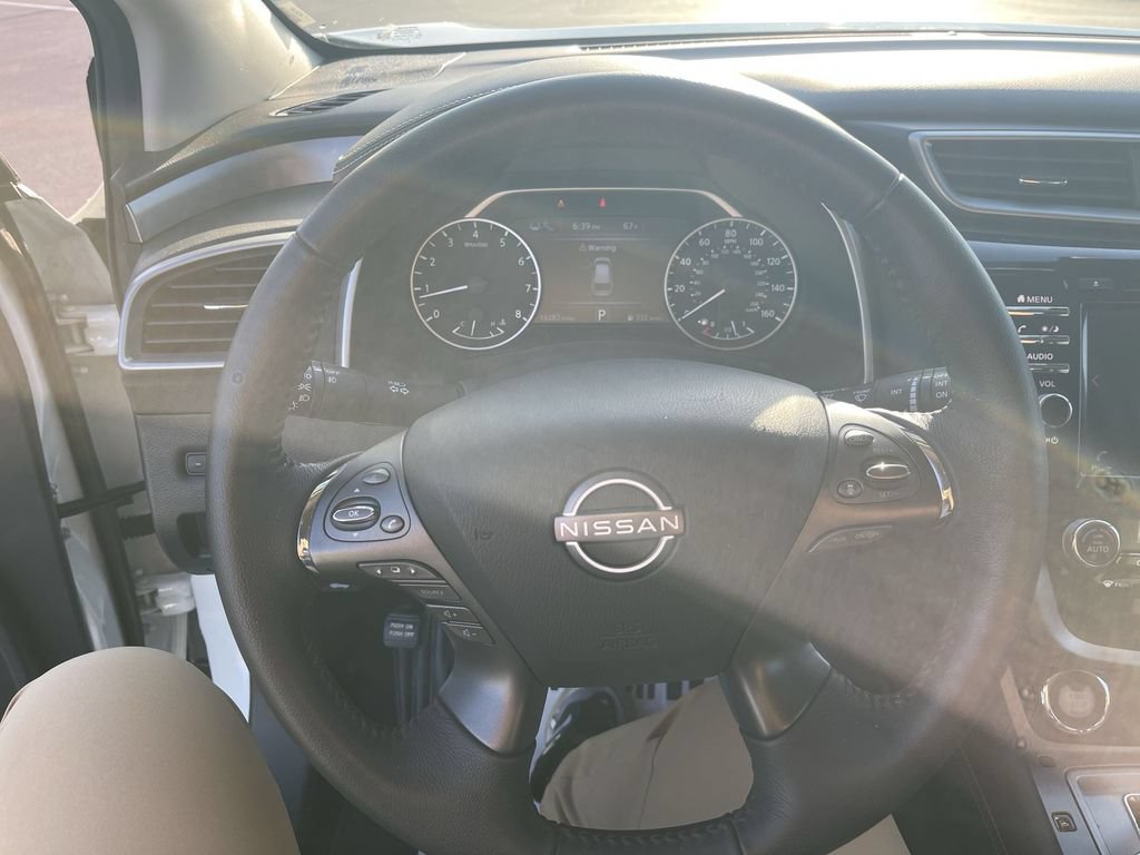 Used 2023 Nissan Murano SV w/ SV Midnight Edition Package FWD image 14