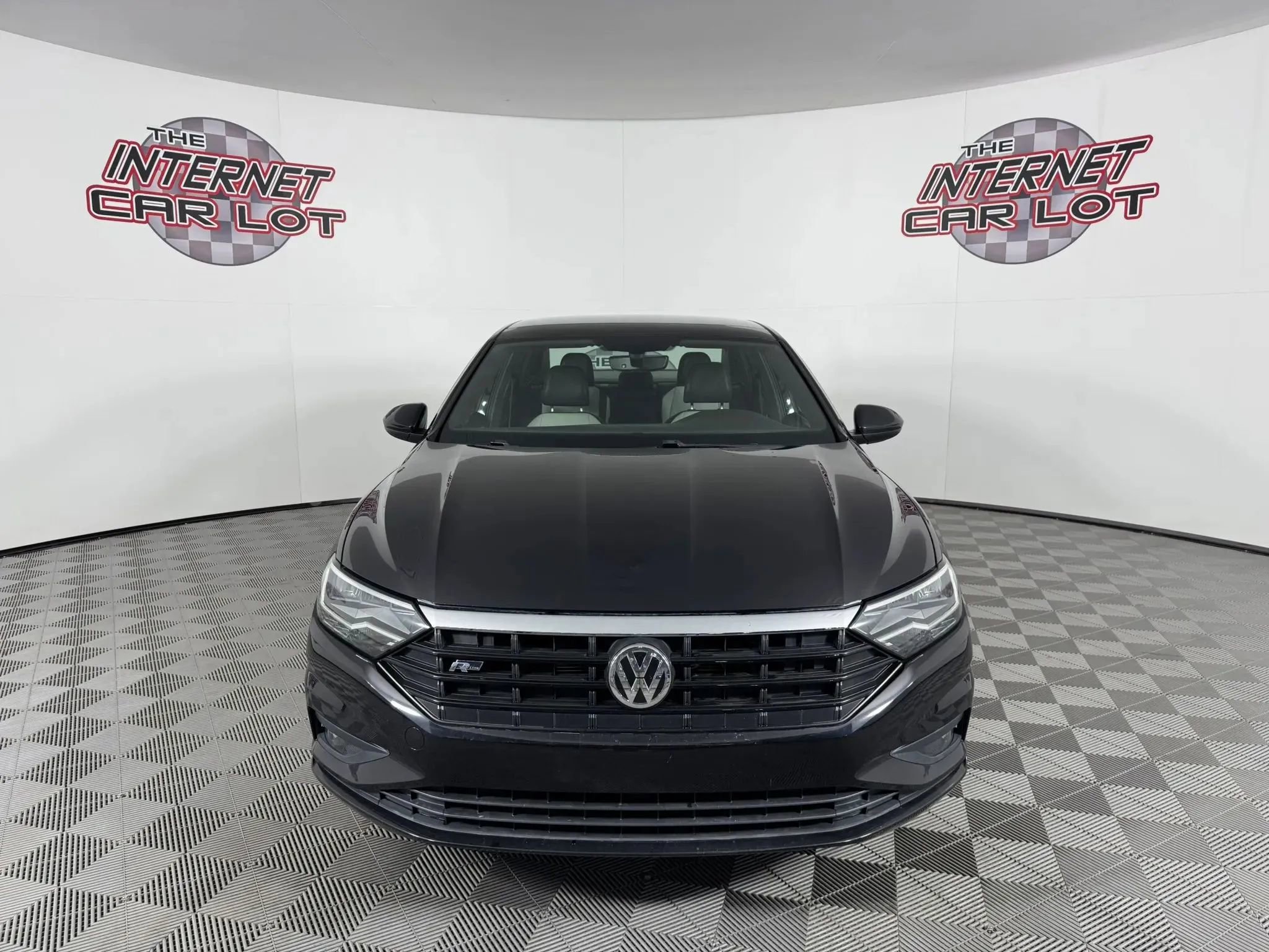 Used 2020 Volkswagen Jetta R-Line FWD image 2