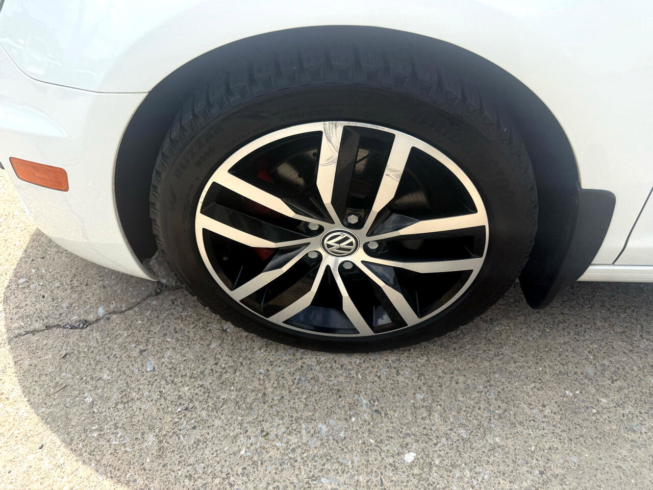 Used 2014 Volkswagen GTI Driver's Edition image 16